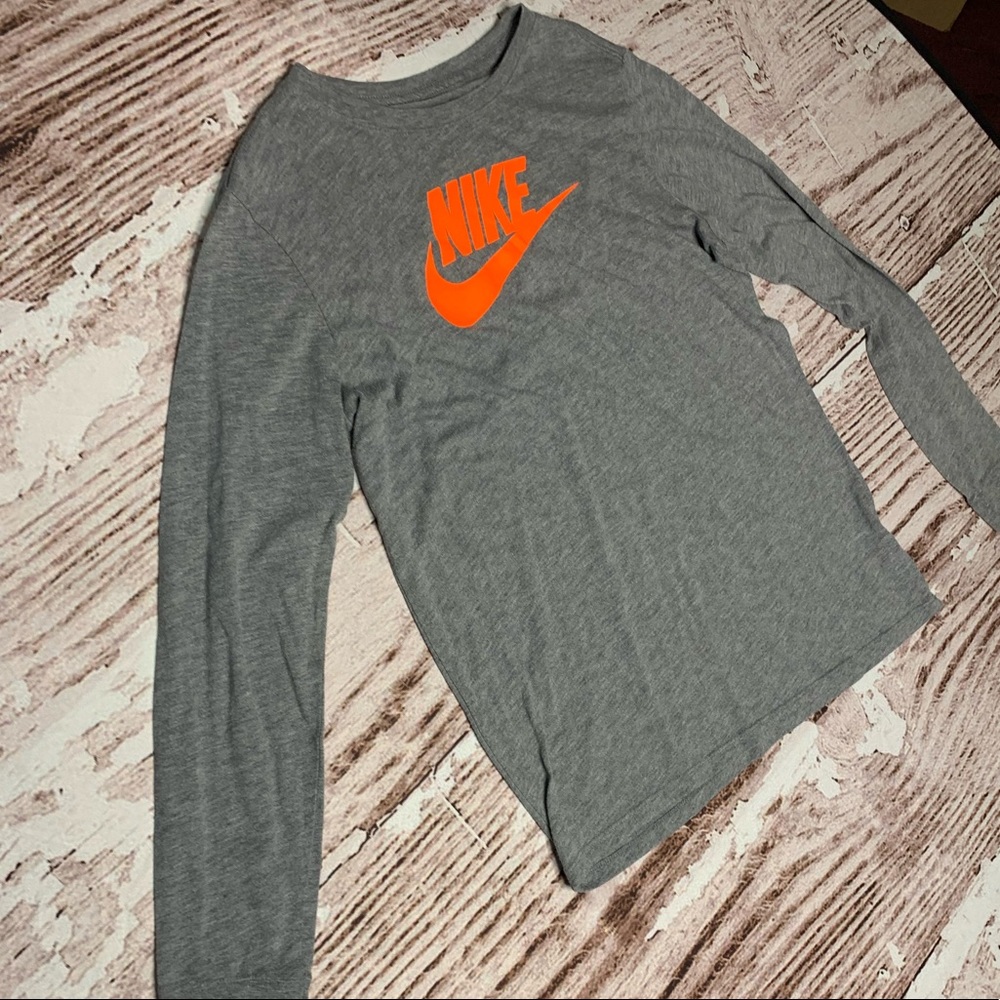 Nike Youth Long Sleeve Tee